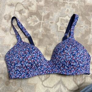 Hanes Blue Floral wireless Bra